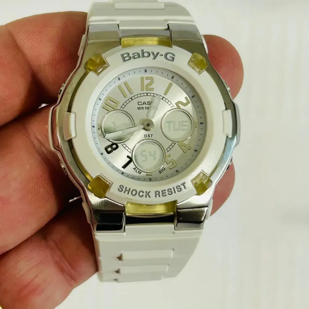 G Shock Baby G BGA 110 White New Battery Tested Working Model 5001